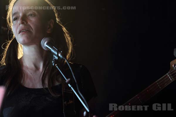 THE BESNARD LAKES - 2010-04-19 - PARIS - Bus Palladium - 